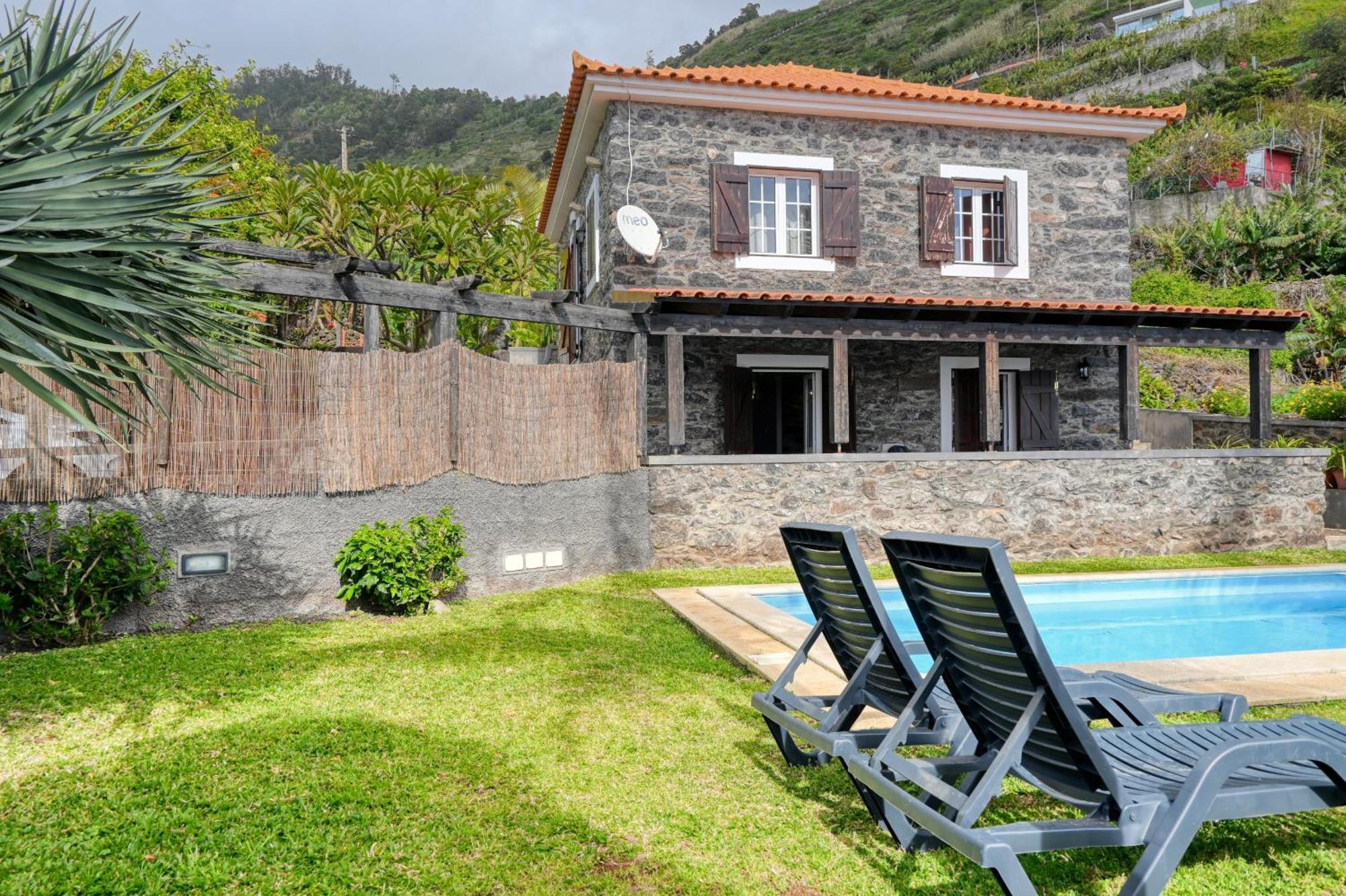 Casa Do Pombal, A Home In Madeira 阿科达卡列塔 外观 照片